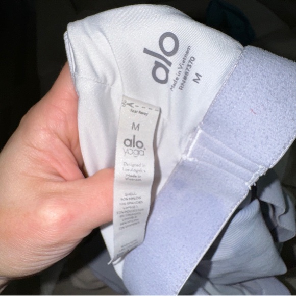 ALO Elevate ribbed tank top criss cross blue moon slate scoop v tight long line - Picture 4 of 10